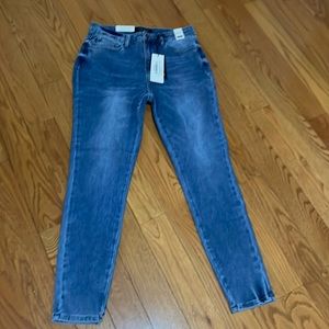 Judy Blue ThermaDenim Jeans, size 7